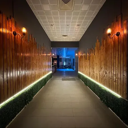 Royal Kate Included 30th Floor