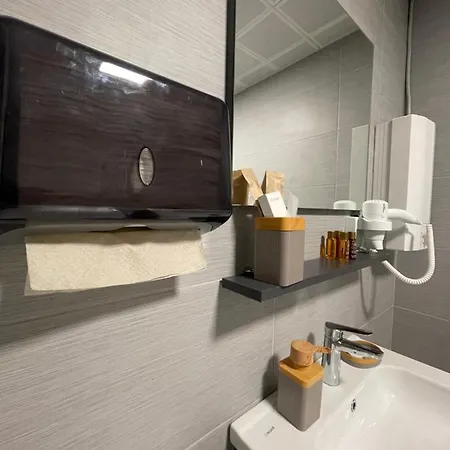 Royal Kate Included 30th Floor