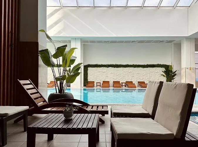 דירה Royal Kate Included 30th Floor סקופיה