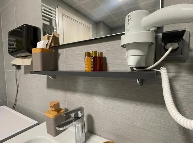 Royal Kate Included 30th Floor