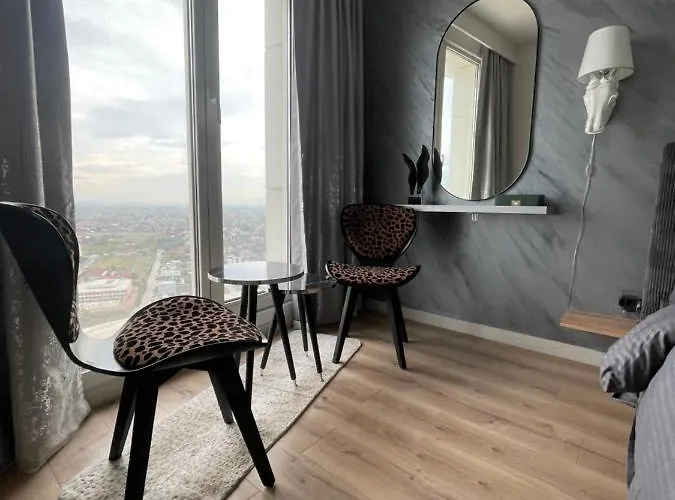 Royal Kate Included 30th Floor